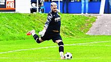 Letzter Abschlag: Cihan Ceylan spielt vor einer Woche gegen den SV Herten zum letzten Mal für den VfB Waldshut. Der 31-Jährige ...
