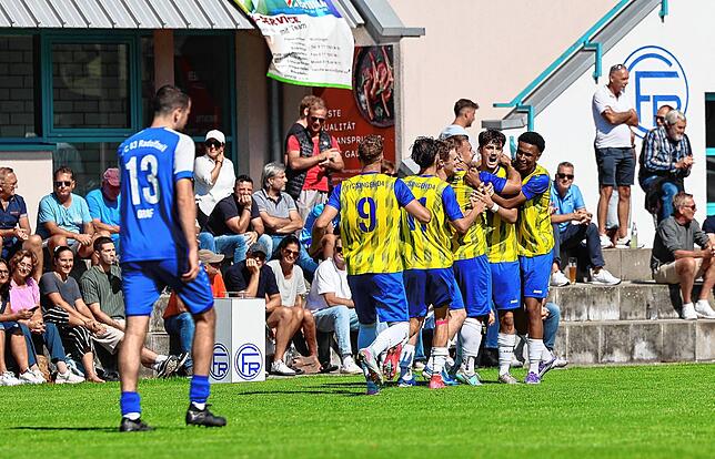 Bild 13: Unsere Bildergalerie vom Landesligaspiel zwischen dem FC Radolfzell und dem FC Singen
