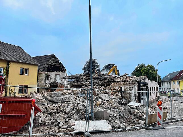 Die Reste des Gasthauses Kreuz am Freitag, 15. September.