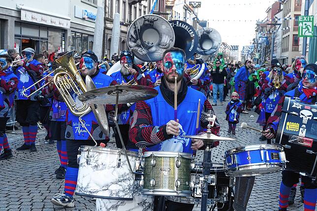 Bild 1: Gänsehautmomente beim Glonki-Umzug am Rosenmontag