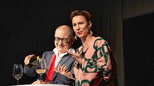 Maike Hail als Sabrina uund Hans-Peter Sattler als Karl. Bild: Rudi Franck