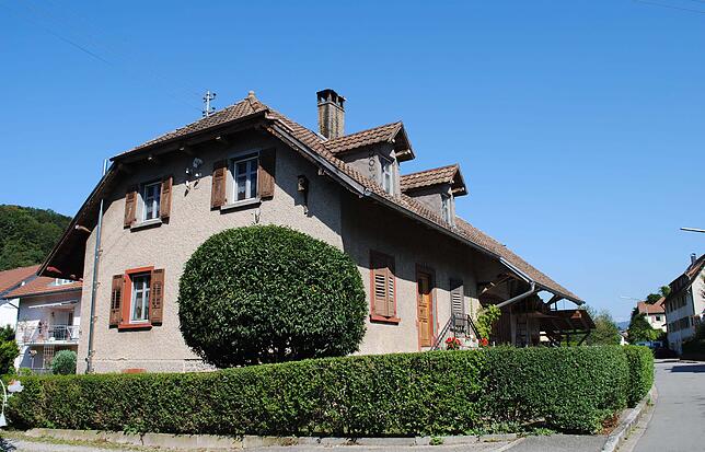 Das von Alois Meier in der Öflinger Brühlstraße erbaute Haus wird von den heutigen Besitzern liebevoll gepflegt.
