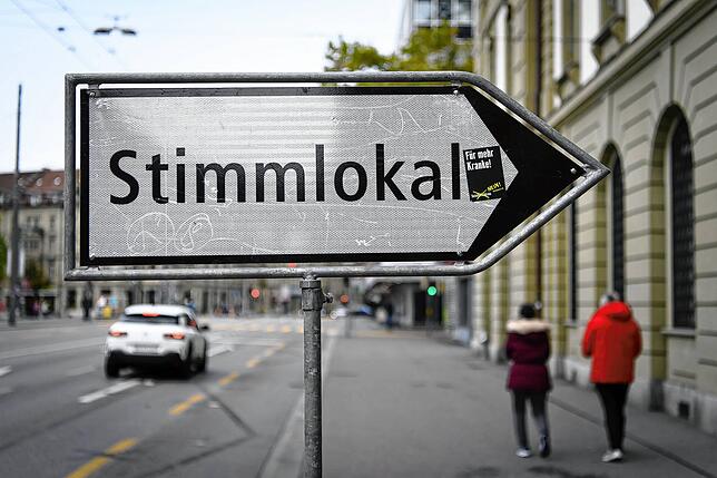 Am 26. September, parallel zur deutschen Bundestagswahl, dürfen die Schweizer im Stimmlokal über Volksabstimmungen entscheiden.
