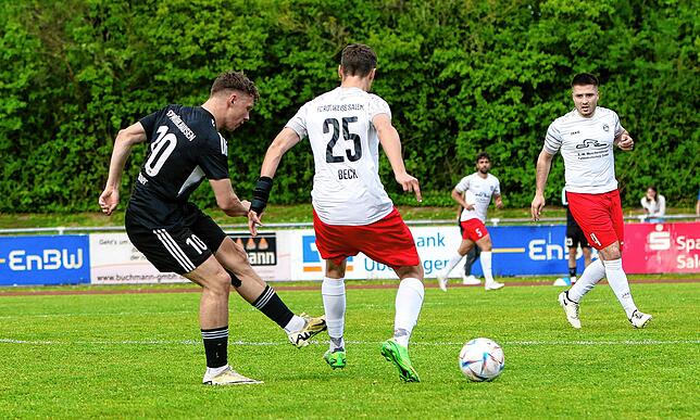 Bild 36: FC RW Salem besiegt auch den SV Mühlhausen. Wir haben die besten Bilder!