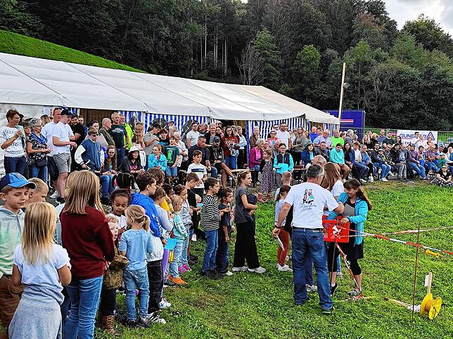 Bild 13: Die besten Bilder von der 22. Kuhschisslotterie in Seelfingen