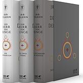 J.R.R. Tolkien „Der Herr der Ringe“ als Ausgabe in drei Bänden im Schuber (1309 Seiten, 68 Euro).