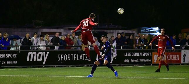 Bild 6: VfB Waldshut besiegt den FC Schönau mit 3:1 &ndash; und wir haben die Bilder!