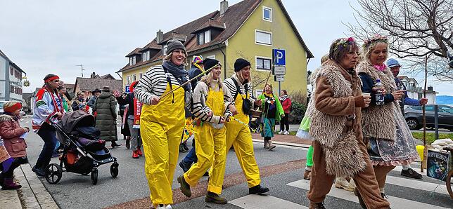 Bild 11: Vom Narrendorf in den Winzerkär