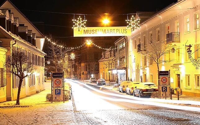 Auch in der Schützenstraße weihnachtet es.