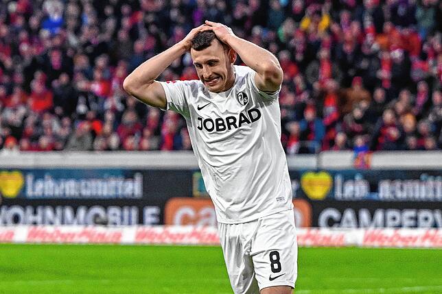 Freiburgs Maximilian Eggestein reagiert im Spiel.