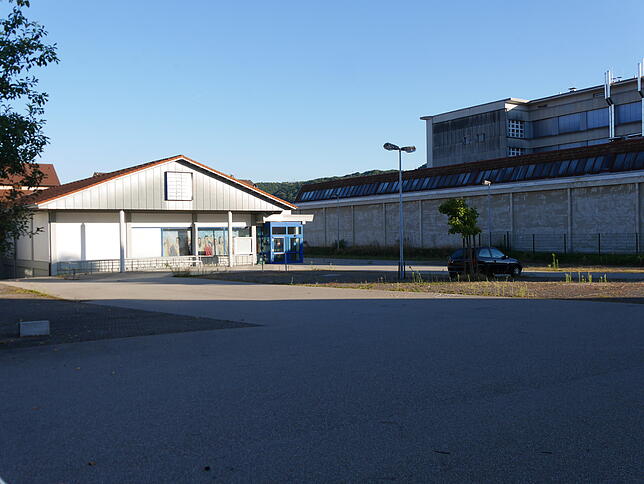 Ebenso trostlos: Die seit November 2017 leerstehende Lidl-Filiale in der Gießenstraße/Ecke Scheffelstraße in Bad Säckingen. Die Gebäude, ...