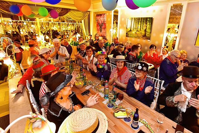 Bild 18: Eschinger Gaudimusikobed bringt beste Fasnetstimmung in die Gaststätten
