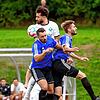 Eine intensive Partie zeigten die DJK Villingen und die SG Riedöschingen/Hondingen. Das Bild zeigt Furkan Bak (DJK Villingen) sowie ...