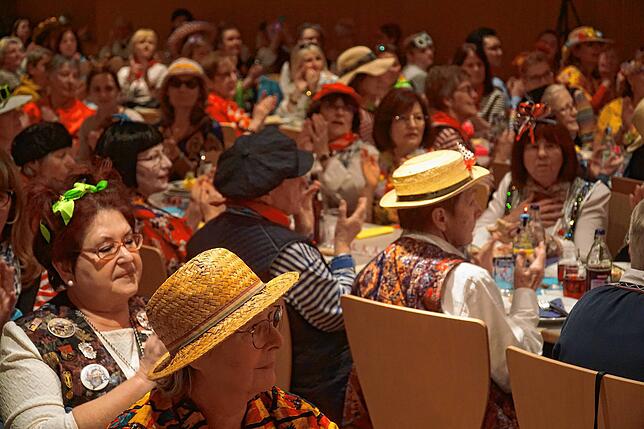 Bild 14: Bilder von der Frauenfasnet St. Bruder Klaus
