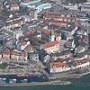 Wohnen am See, beispielsweise in Friedrichshafen, ist bekanntlich teuer. Doch wie hoch sind die Mieten tatsächlich? Wo wohnt es sich am ...