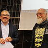 Bürgermeister Hans-Peter Lehmann (von links) und Burgenforscher Michael Losse beim Vortrag m Rathaus Mühlhausen über den Mägdeberg.