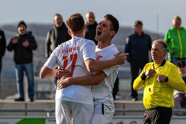 Bild 15: TuS Binzen kantert den FC RW Weilheim mit 8:0 &ndash; und wir haben Bilder!