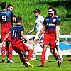 Tor des Tages: Jakob Gritsch bejubelt seinen Siegtreffer zum 1:0 für den FC Schönau beim FC Erzingen mit Yasin Demirci (Nr. 11). Im ...