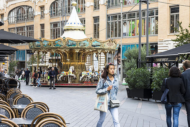 Toulouse überrascht auch mit verspielten Elementen.