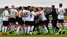 Bild : Die besten Bilder der Bezirksliga-Partie zwischen Mühlhausen und Anadolu