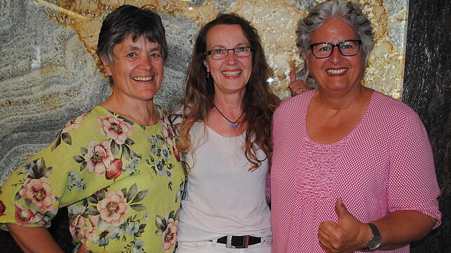 Die Lauchringer Initiatorinnen Gertrud Bernauer-Eckert, Ulrika Schirmaier und Karin Höhl (von links) sind mit der Resonanz auf ihren ...