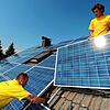 Unbedingt schnell anmelden, sonst fließt kein Geld mehr: Solaranlagen