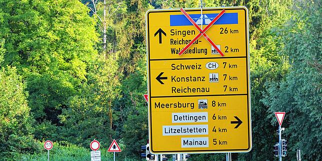 Der Verkehr aus Richtung Allensbach nach Dettingen, zur Mainau oder zur Autofähre nach Meersburg läuft nun über die Westtangente.