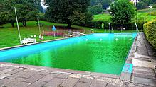 Das geschlossene Schwimmbad in Schweigmatt.
