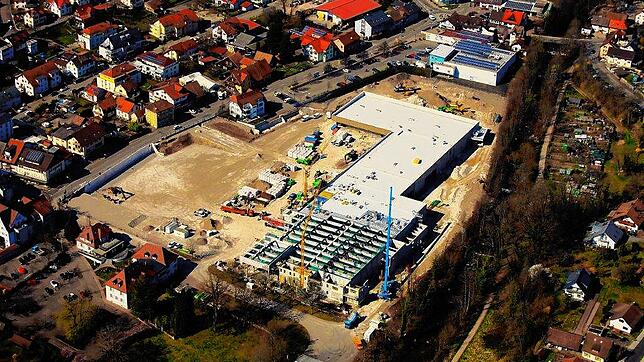 Das Brennet-Areal liegt inmitten von Wehr (Luftaufnahme vom April 2022). Für die Umwandlung des ehemaligen Industriebetriebs gibt es ...