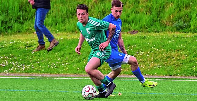 Bild 8: SV Waldhaus siegt 5:3 beim TuS Stetten – und wir haben Fotos!