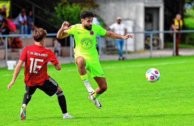Bild 1: Die besten Bilder der Partie zwischen dem TSV Singen und dem FC Überlingen!