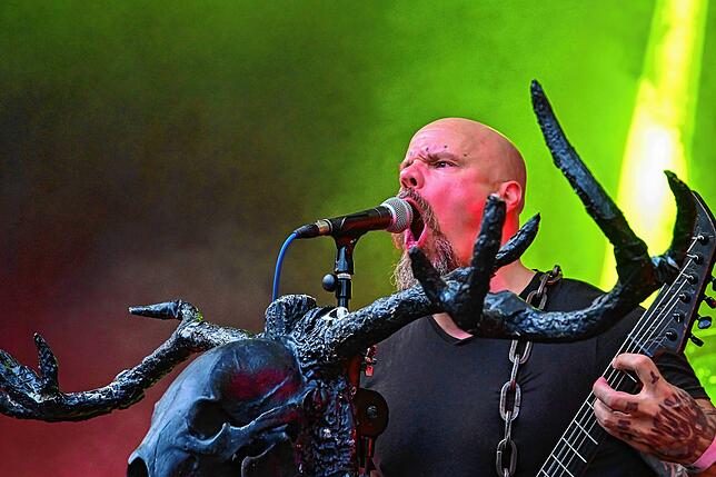 Bild 5: Tausende Metalheads feiern im Schwarzwald