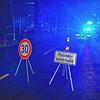 Mehrere Polizeistreifen haben am Sonntagabend in Singen nach einer Unfallflucht nach einem Tatverdächtigen gesucht. Er soll ein ...