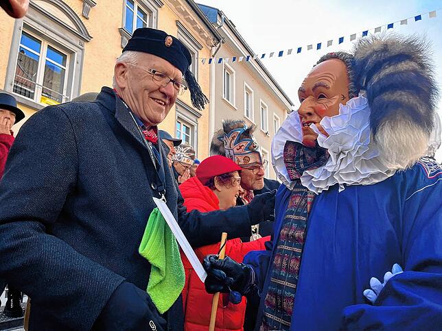 Bild 15: Fasnet: Und der Ministerpräsident feiert mit (1)