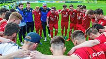 Teamgeist macht stark: Trainer Michael Gallmann peilt mit Aufsteiger FC Schlüchttal den Verbleib in der Bezirksliga an und möchte das ...