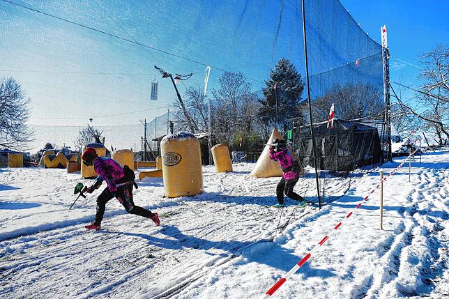 Die „Sons of Banzai“ aus Albstadt demonstrierten ihren Team-Sport für die Besucher und Besucherinnen zur Eröffnung.