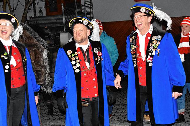 Bild 9: Bilderstory: Nachtzug und närrisches Treiben in Wiechs