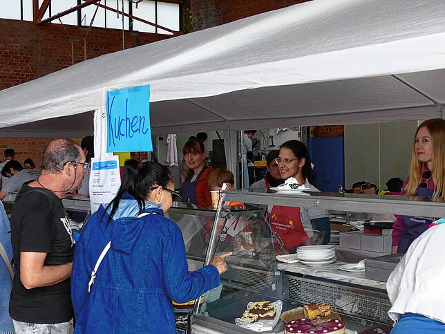 Bild 10: Großer Erfolg beim Jubiläums-Flugplatzfest in Rickenbach-Hütten