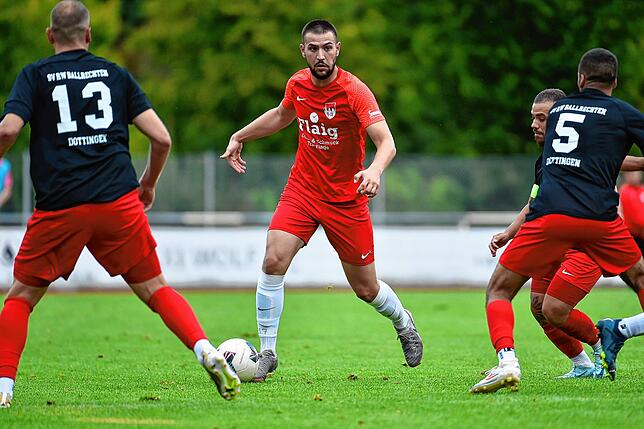 Bild 5: FC Tiengen 08 deklassiert den SV RW Ballrechten-Dottingen mit 5:0 – und wir haben Bilder!