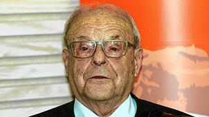 Erwin Lauterwasser ist im Alter von 93 Jahren verstorben.