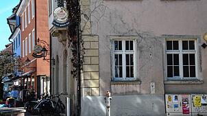 Die „Unvergleichbar“ in der Radolfzeller Innenstadt soll wieder neues Leben eingehaucht bekommen. Dafür hat die Verwaltung eine lange ...