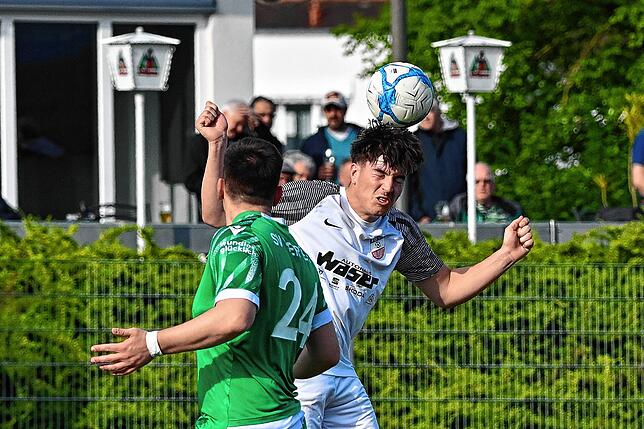 Bild 5: SV Herten besiegt den VfB Waldshut mit 6:2 – und wir haben Fotos!