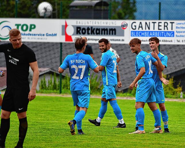 Bild 17: SV Buch setzt sich mit 6:1 gegen die SG FC Wehr/Brennet durch &ndash; und wir haben Bilder!