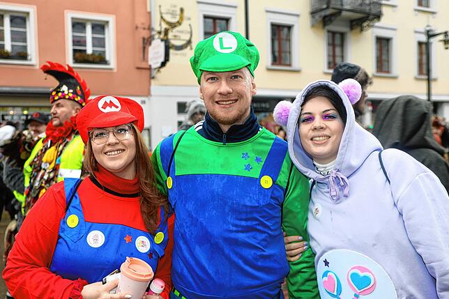 Bild 26: Schmotziger Dunschtig in Konstanz: Fasnacht mit Musik, Hästrägern und buntem Treiben - Die Bilder!