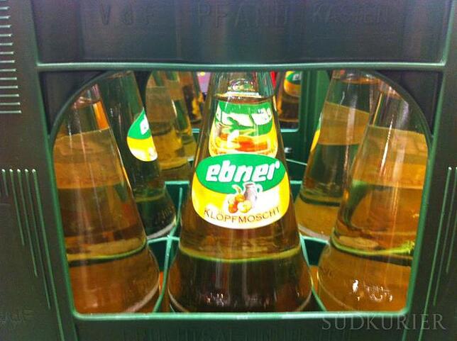 Ebner Fruchtsäfte: Bereits seit mehr als 60 Jahren verarbeitet die Fruchtsaftkelterei Ebner Äpfel aus dem Klettgau (Kreis Waldshut). ...