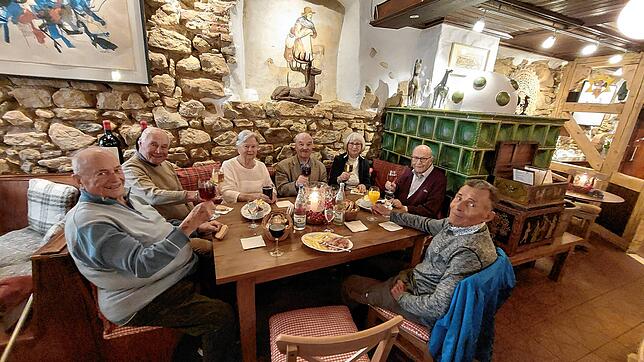 Im Guten Hirten treffen sich Einheimische und Touristen gerne zum Viertele.