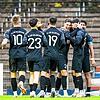 Dominik Emminger und der FC 08 Villingen freuen sich über den Last-Minute-Sieg beim VfR Mannheim.