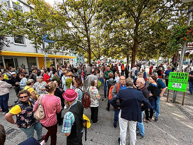 Bild 2: Protest in Rheinfelden! 400 demonstrieren gegen Krankenhaus-Schließung