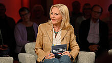 Schriftstellerin Gaby Hauptmann und der SWR haben sich, so heißt es, gemeinsam darauf verständigt, &bdquo;Talk am See&ldquo; 2020 nicht ...
