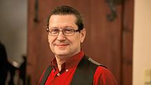 Theodor Artiles Pflüger kandidiert bei der Bürgermeisterwahl. Das Bild entstand vor der Sitzung des Gemeindewahlausschusses im ...